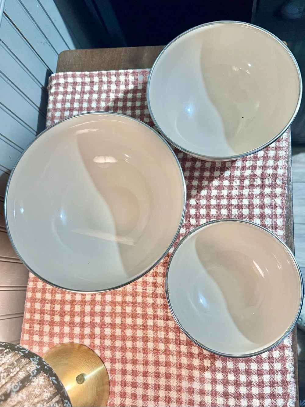 Marmalade Goose Enamel Mixing Bowl Set of 3.